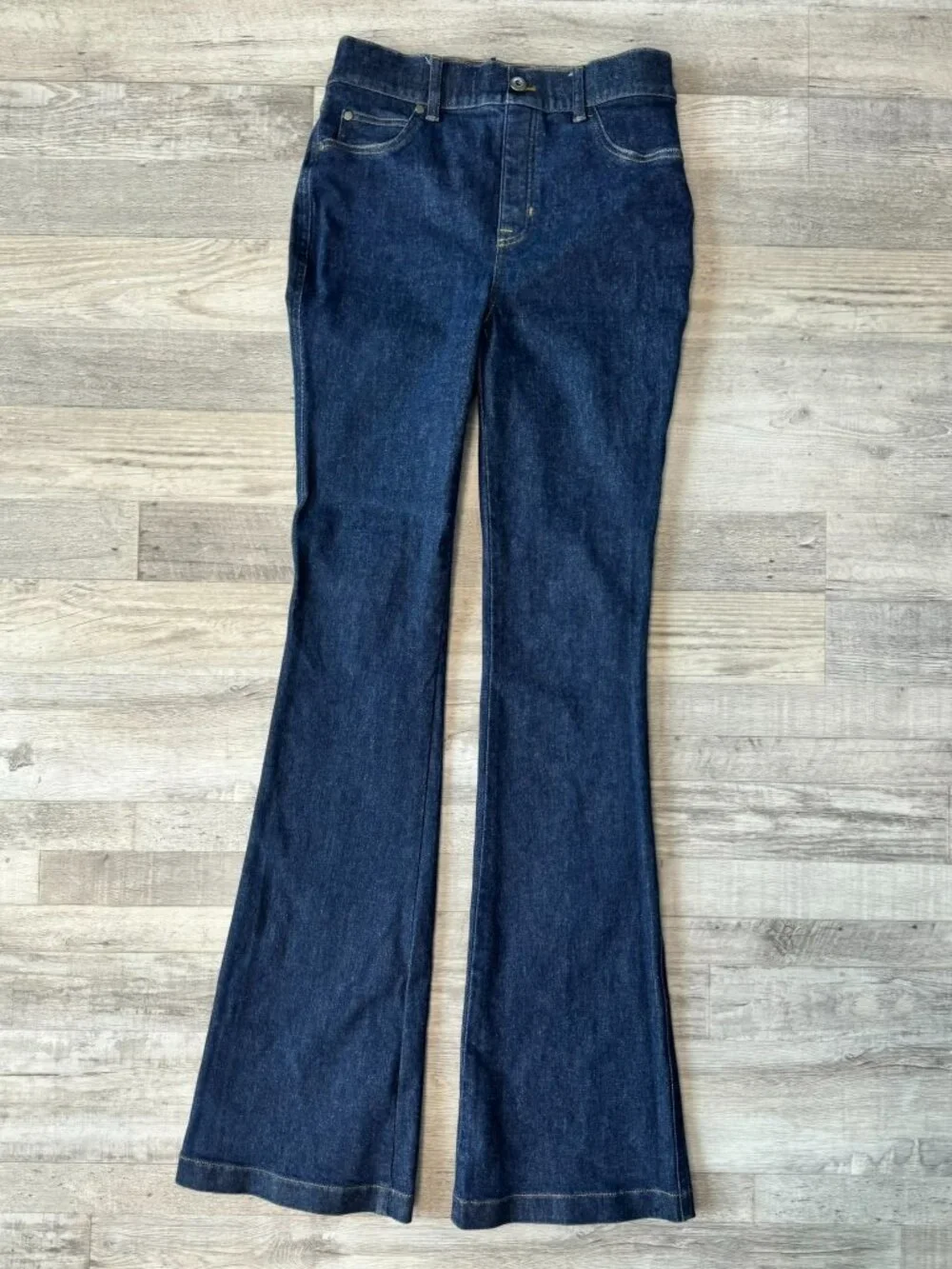 Spanx Dark Wash Bootcut Jeans Size Small Stretch, 36